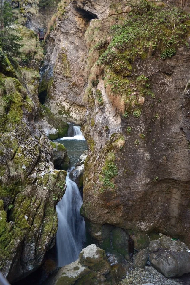 Devil’s Throat Cave waterfall